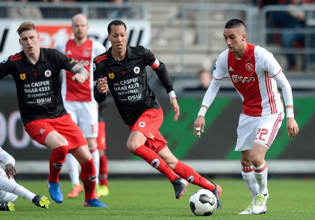 这位年轻的 这位年轻的