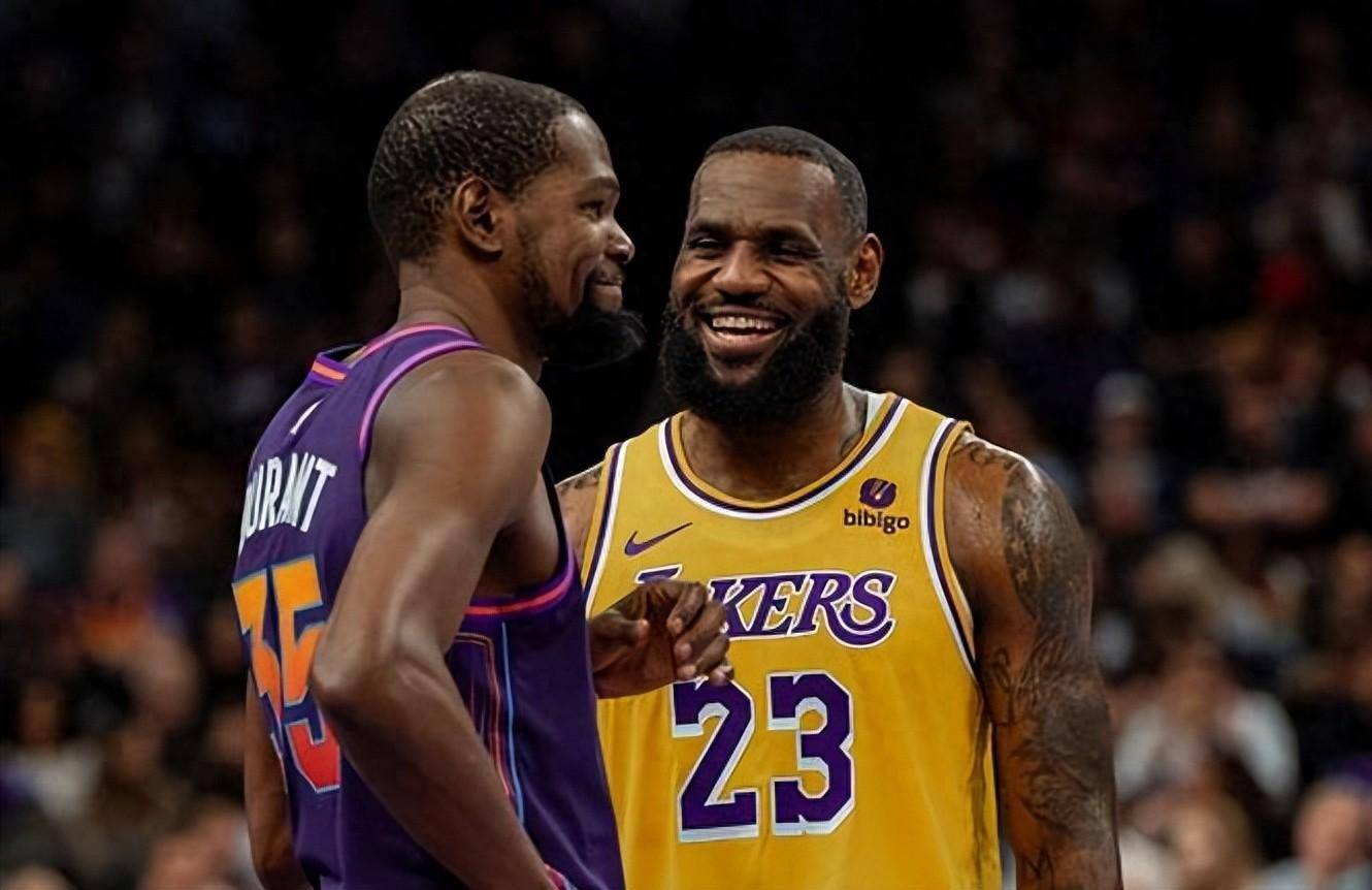 赛后记者会 赛后记者会